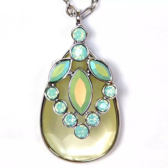 Beautiful Lia Sophia "CRYSTAL COVE"  Pendant Necklace,  30-33", NWOT - Picture 7 of 12